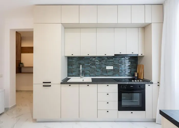 Old Town Bucharest, Luxury 2 Bedrooms Apartment
