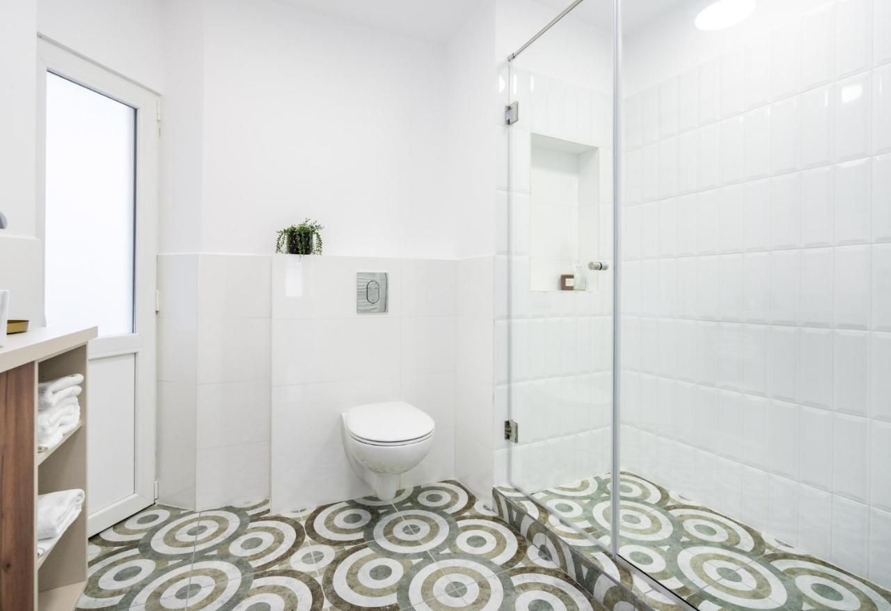 Old Town Bucharest, Luxury 2 Bedrooms * Bucarest