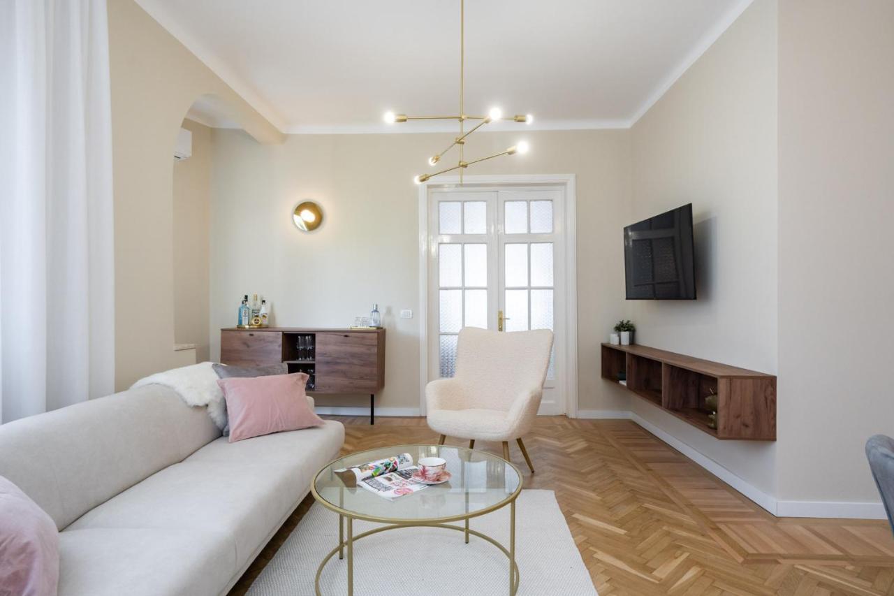 Old Town Bucharest, Luxury 2 Bedrooms Appartamento *