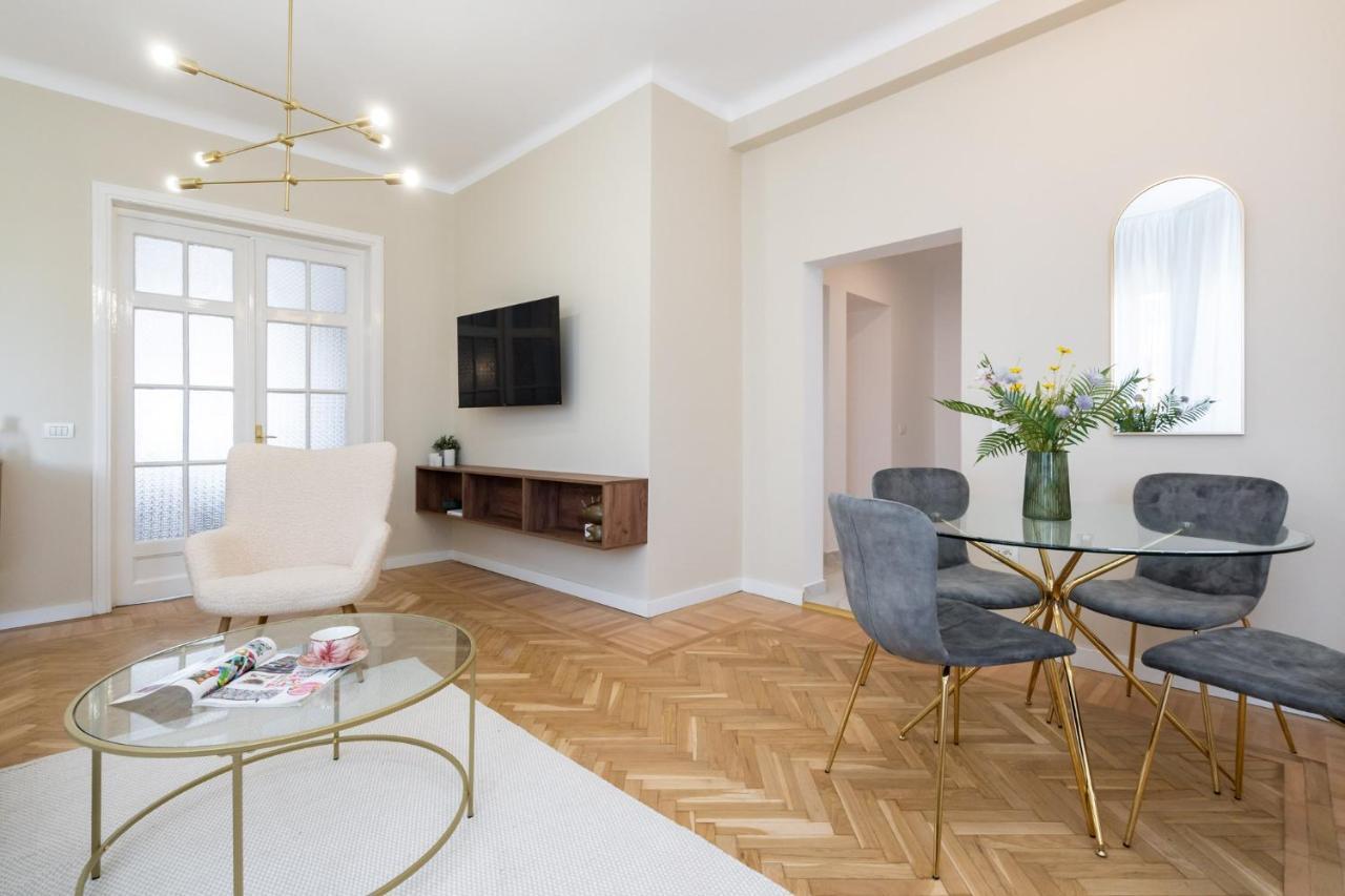 Old Town Bucharest, Luxury 2 Bedrooms Appartamento Bucarest