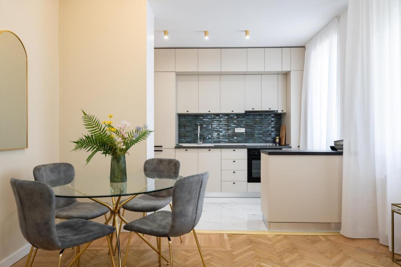 Appartamento Old Town Bucharest, Luxury 2 Bedrooms