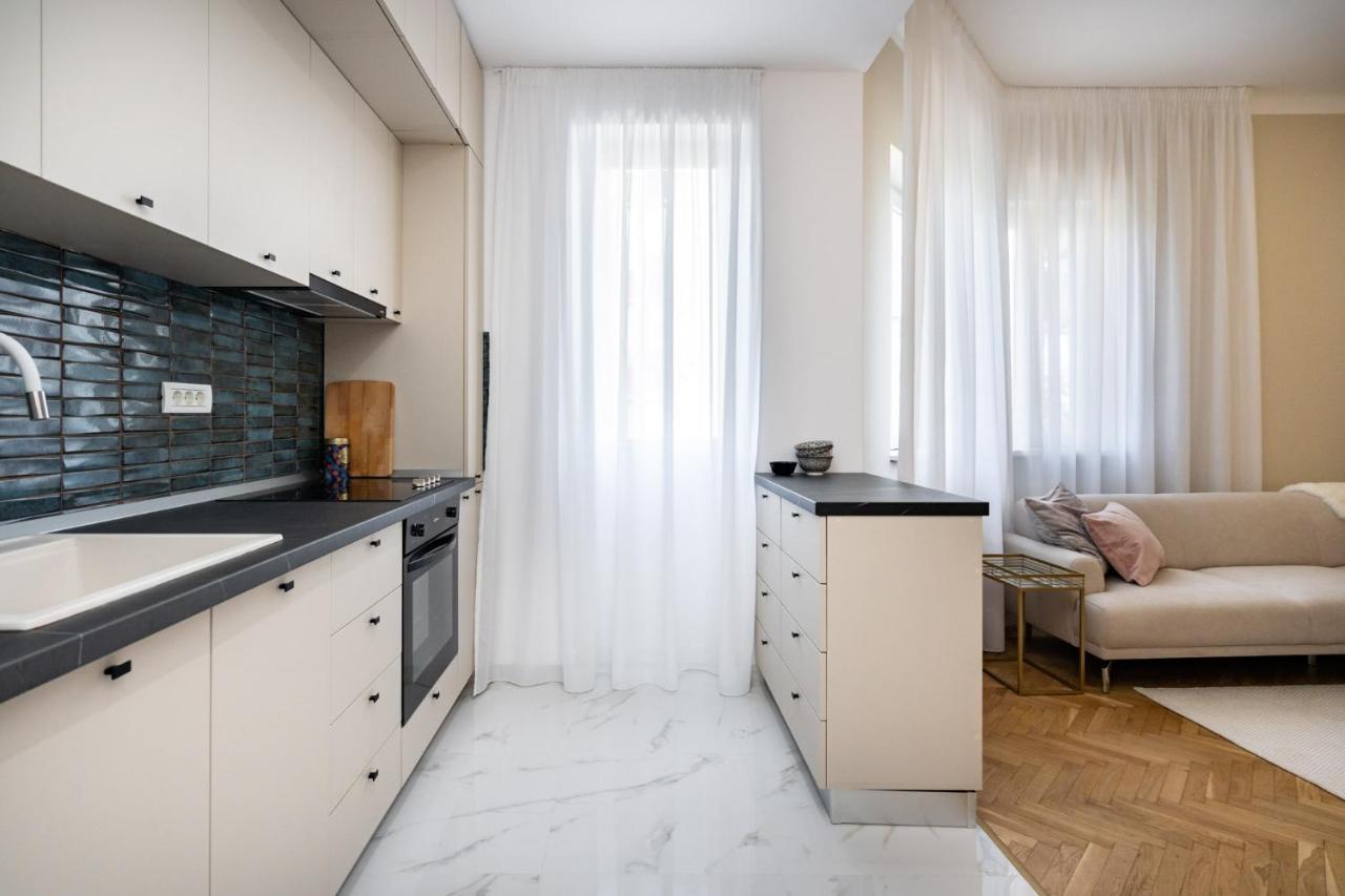 Apartment Old Town Bucharest, Luxury 2 Bedrooms
